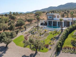 Private Villa Escape in Rhodes for 8 - 4