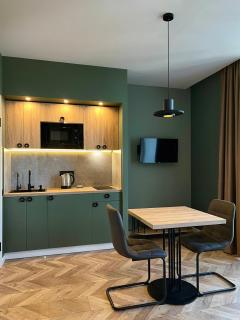 Nyvky Park Design Apartments with City View - 6
