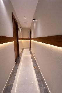 Ruby Hotel - 8