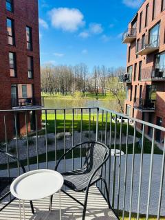 Modern Lake View Apartment Close to Old Town, City Center - 8