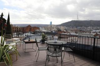 Telescope - Design 2BR Apartment wit Terrace - 8