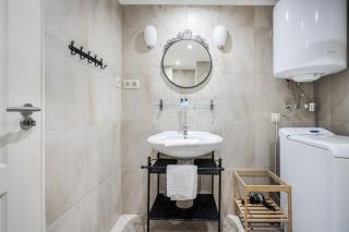 Colorwave Studio Home - 3