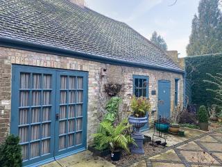 The Potting Shed - 7