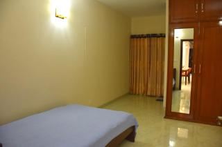 Sytlish 3 Bed Family Flat Near Dhaka Airport - 1