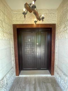 Prestigious Spacious Retreat - Central Amman - 1