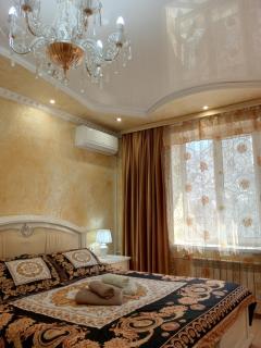 3 Rooms of the Sun Almaty Center Apartment - 9