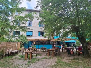 Chez Mikki - 7