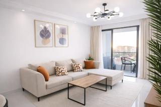 High-Floor 1BR Kileleshwa, Balcony and City Views - 5