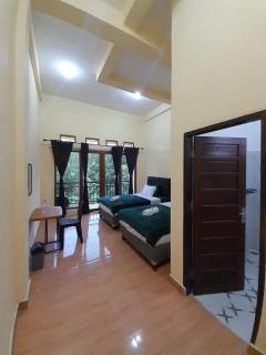 The Sanduk Inn - 4