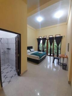 The Sanduk Inn - 2