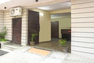 Hotel O Krishna Stay B&B - 1