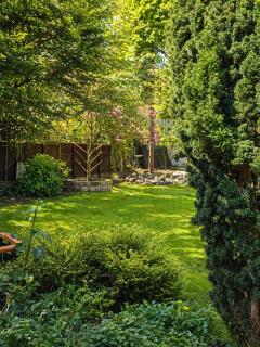 Contemporary Comfort - Sleeps 8 - 9
