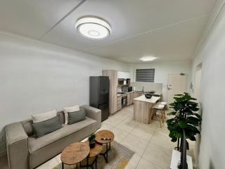 Sleek Dynamic Residence - 4