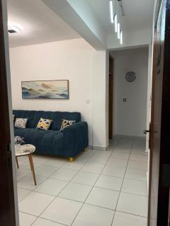 Stylish 2BR Pool, Gym Garden - 4