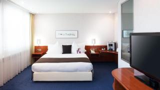 Crowne Plaza Zürich by IHG - 8