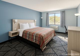 Hotel Butler Inn - 9