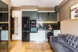 Brownie Luxury 2 Apartment with Balcony Full Kitchen 3 Min to Beach - 6