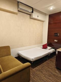 West Park Inn Dhaka - 1