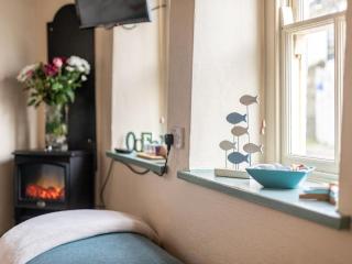 1 Bed in St. Austell oc-cbler - 1