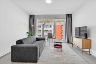 Modern 1BR Near Kirchberg and Airport - 6