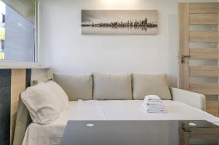 Piastów Comfort Apartment by BookingHost - 5