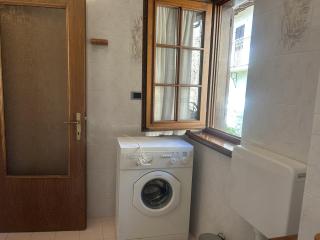 Altavista Apartment - 6