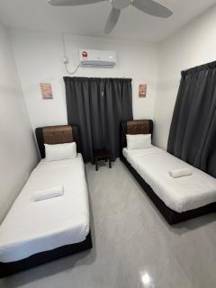 D' Ehsan Homestay & Chalet - 6