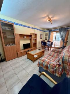 Charming 2-Bedroom Apartment in Orpesa, Spain - 5