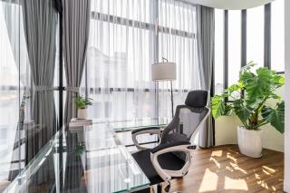 The Chapter 9 Boutique Suite District 1 - 2