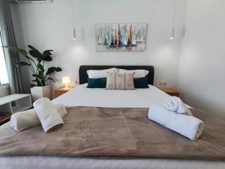 Aurora studio - 3