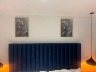 Boutique Hotel-Style Stay in Ferndale with Cafe & Bar - 6
