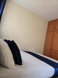 Luxe Nest Homes and Stays - 4