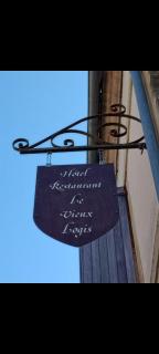 Hôtel Restaurant Le Vieux Logis - 9