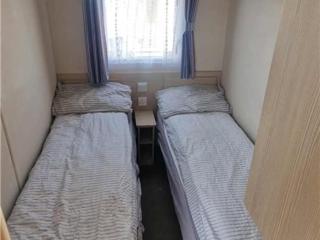 Abi tebay oakfields towyn - 1