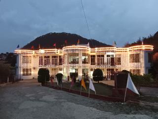 Rajvin Heavens Resort - 5