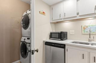 Pinnacle Port, C2-301 - 9