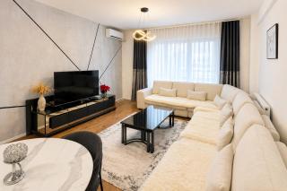Luxury 2BR Apartment in Prishtina with Private Garage - 9