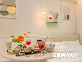 묘운 MYOUN Cozy Cloud Stay near Dongdaemun Seoul - 0