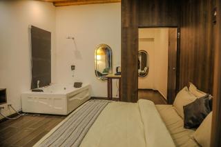 HOGS Panorama - Manali - 1
