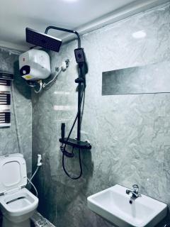 TFE Apartments - 8