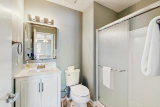 Emerald Pointe Condos, Unit 2-B - 1