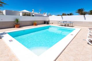 Villa Pacifico by Villa Plus - 2