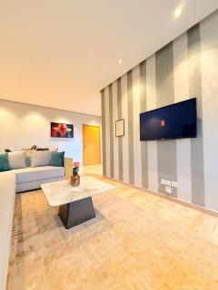 Cozy Apartment in Dar Bouazza with Pool - 0