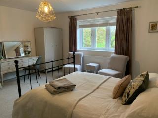 Luxury Escape with Hot Tub & Countryside Views Sleeps 10 - 3