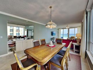 The Pearl of Navarre by Southern Vacation Rentals - 3