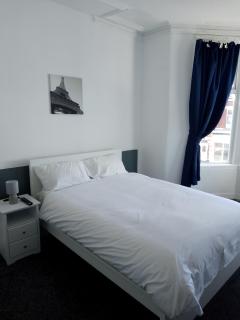 Avari Hotel - 1