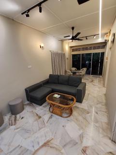 Loveu homestay 7 Blossom - 0