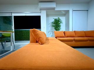 Departamento con BONITA VISTA , BALCÓN y ALBERCA !! en CERRITOS - 406 A - - 5