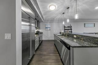Destin West Heron PH-08 - 2