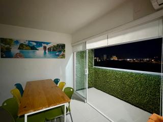 Departamento con BONITA VISTA , BALCÓN y ALBERCA !! en CERRITOS - 406 A - - 1